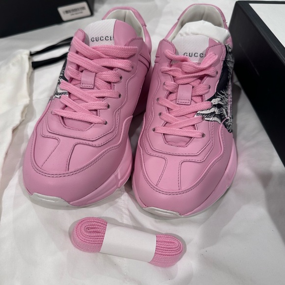 Gucci Rython Mystic Cat Pink Womans Guarunteed Authentic Size 4 Us - Picture 4 of 16